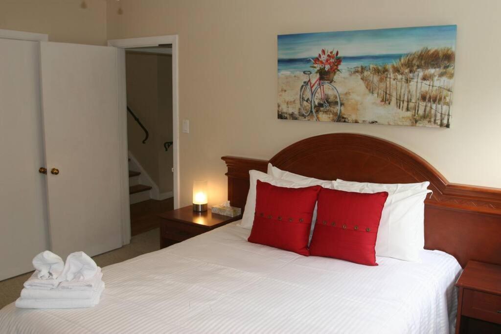 Niagara Riverview Closest To Falls, Free Breakfast Delivered Daily Exteriér fotografie