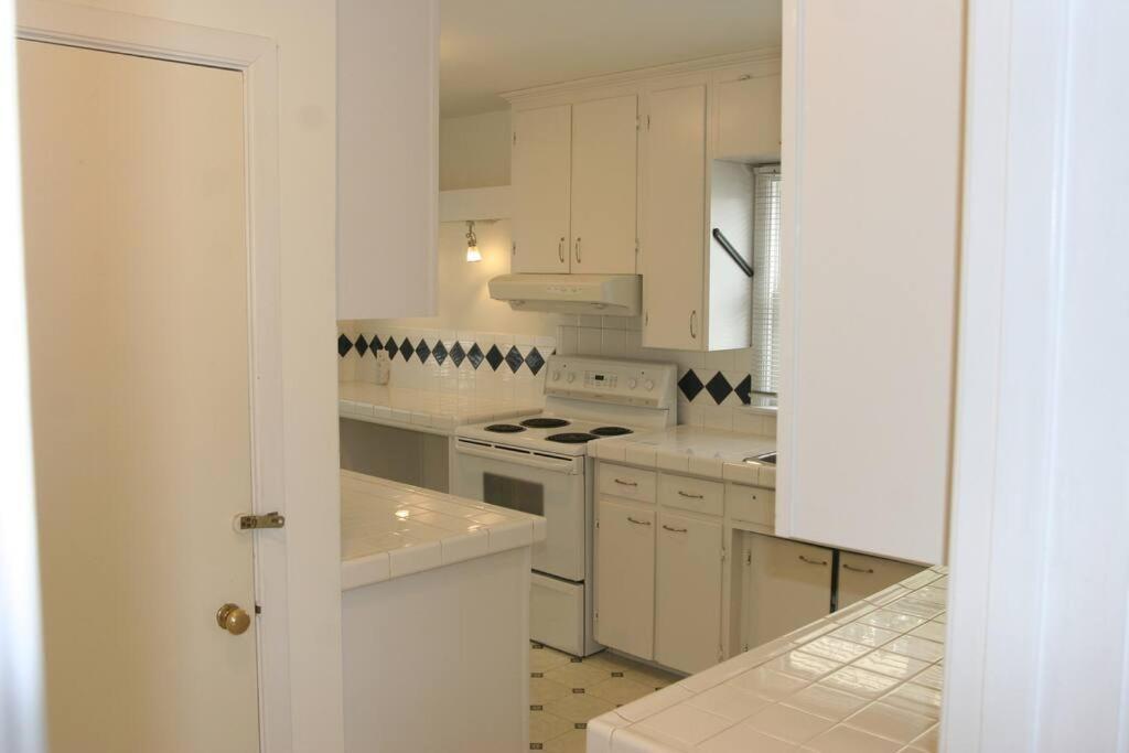 Niagara Riverview Closest To Falls, Free Breakfast Delivered Daily Exteriér fotografie